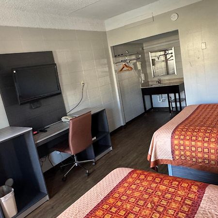 Budget Inn Carthage 外观 照片