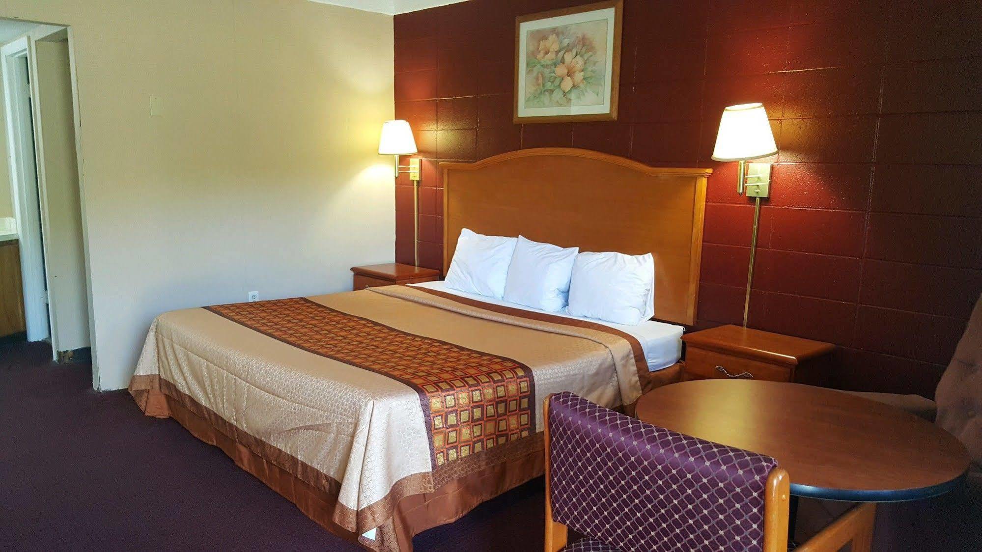 Budget Inn Carthage 外观 照片